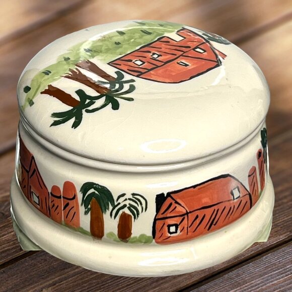 Reward Hand-Painted Ceramic Farmhouse Scene Round Lidded Trinket Box - Picture 2 of 13
